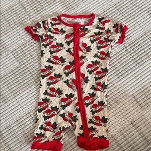 Baby Short Sleeve Bamboo One-Piece Romper in Cream and Red - 'MOM' Heart Print